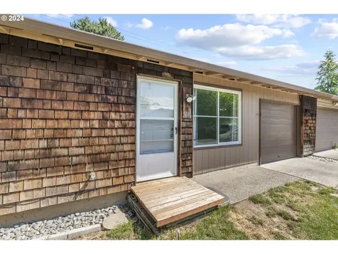 1110 Nw 138th Way Vancouver WA 98685