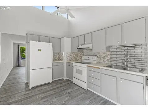 1110 Nw 138th Way Vancouver WA 98685
