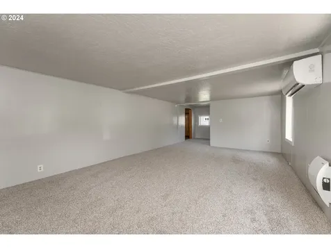 141 Goodman Avenue Oakland OR 97462