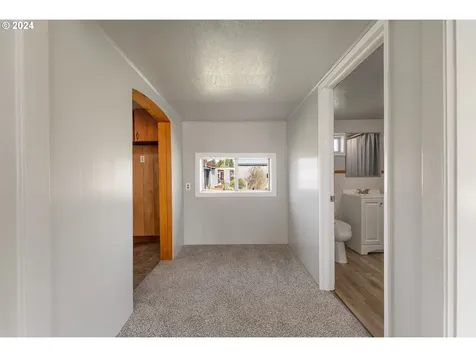 141 Goodman Avenue Oakland OR 97462