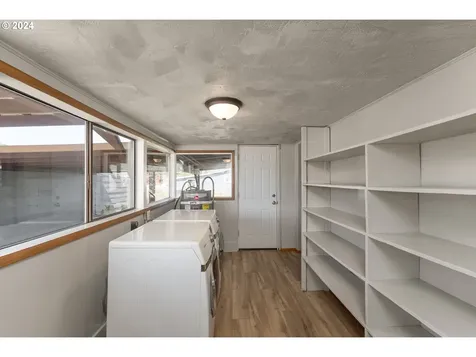 141 Goodman Avenue Oakland OR 97462