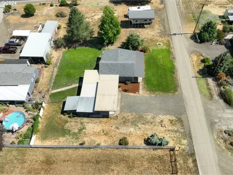 141 Goodman Avenue Oakland OR 97462