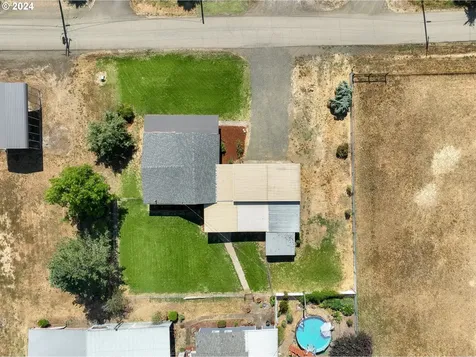 141 Goodman Avenue Oakland OR 97462