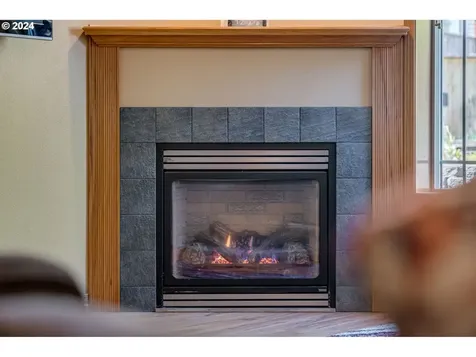 481 Nw Hillcrest Street Mcminnville OR 97128