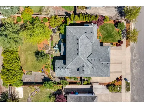 481 Nw Hillcrest Street Mcminnville OR 97128