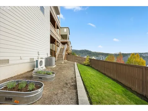 13200 NW Greenwood Drive Portland OR 97229