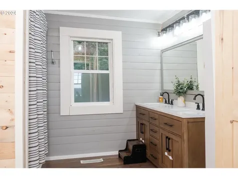 94307 Aldrich Point Road Astoria OR 97103
