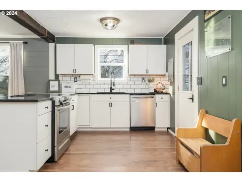 94307 Aldrich Point Road Astoria OR 97103