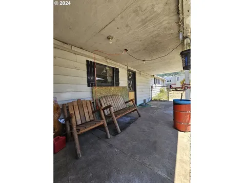 161 Esther Court Myrtle Creek OR 97457
