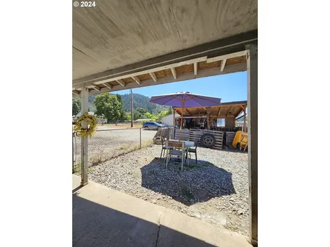 161 Esther Court Myrtle Creek OR 97457