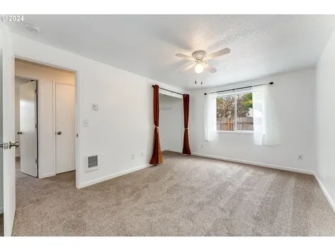 16901 Ne 21st Street Vancouver WA 98684