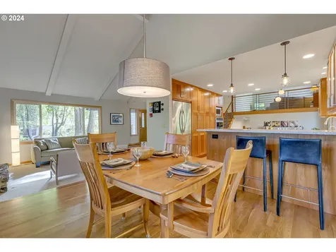 4778 Nw Neskowin Place Portland OR 97229