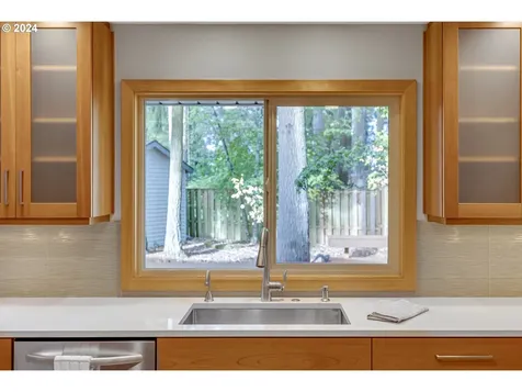 4778 Nw Neskowin Place Portland OR 97229
