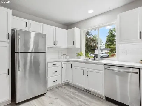 4710 NE Leverich Court Vancouver WA 98663