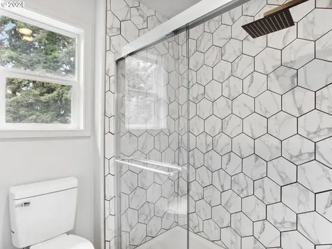 4710 NE Leverich Court Vancouver WA 98663
