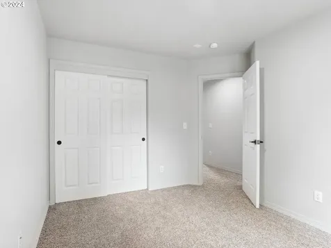 4710 NE Leverich Court Vancouver WA 98663