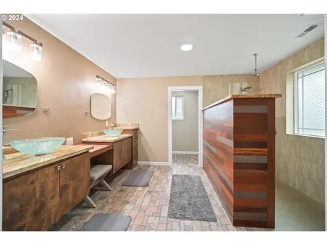 17927 Ne 152nd Avenue Brush Prairie WA 98606
