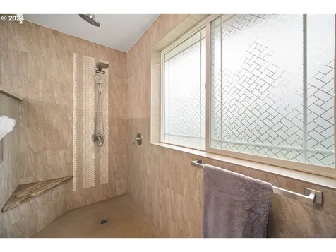 17927 Ne 152nd Avenue Brush Prairie WA 98606