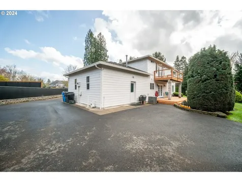 17927 Ne 152nd Avenue Brush Prairie WA 98606