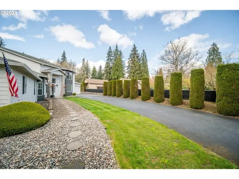 17927 Ne 152nd Avenue Brush Prairie WA 98606