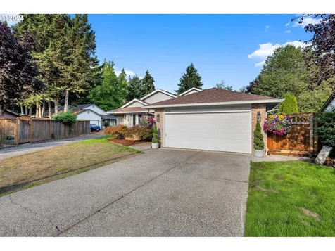 8621 Ne 28th Place Vancouver WA 98665