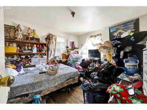 2468 Wood Avenue Eugene OR 97402