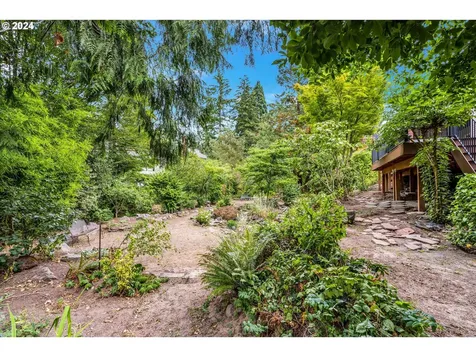 705 NW 87th Terrace Portland OR 97229