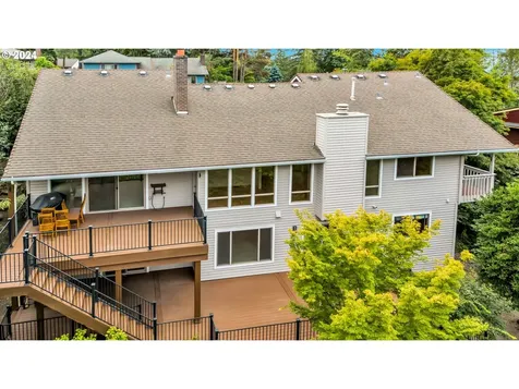 705 NW 87th Terrace Portland OR 97229