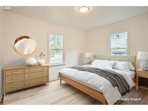 738 Browning Avenue S Salem OR 97302