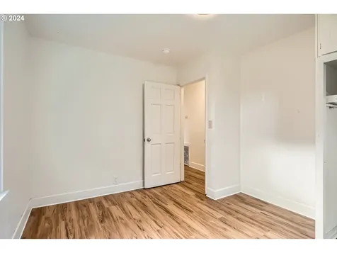 738 Browning Avenue S Salem OR 97302