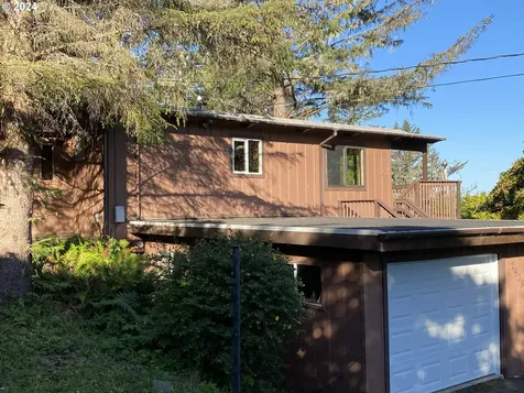 29280 Lacy Street Gold Beach OR 97444