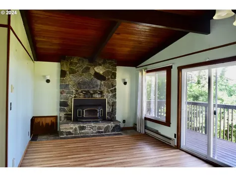 29280 Lacy Street Gold Beach OR 97444