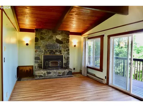 29280 Lacy Street Gold Beach OR 97444