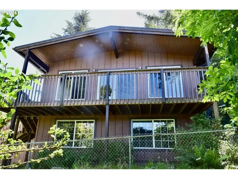 29280 Lacy Street Gold Beach OR 97444