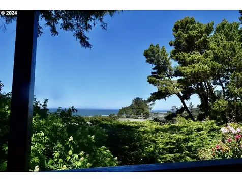 29280 Lacy Street Gold Beach OR 97444