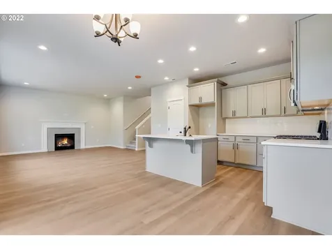 1530 S Camille Place Newberg OR 97132