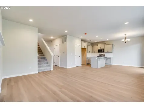 1530 S Camille Place Newberg OR 97132