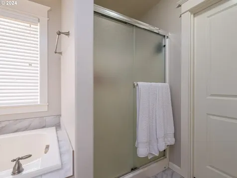 15864 Se Chelsea Morning Drive Happy Valley OR 97086