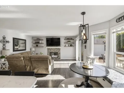 14716 Ne 26th Avenue Vancouver WA 98686
