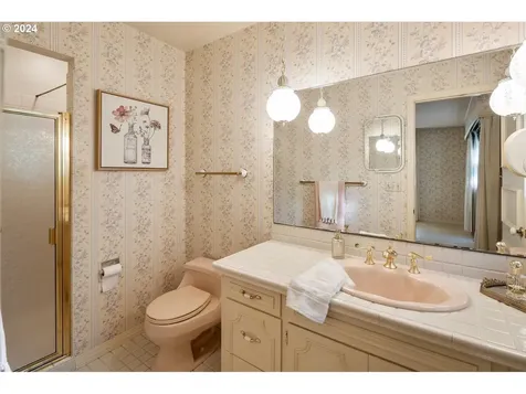 400 Monterey Way Vancouver WA 98661