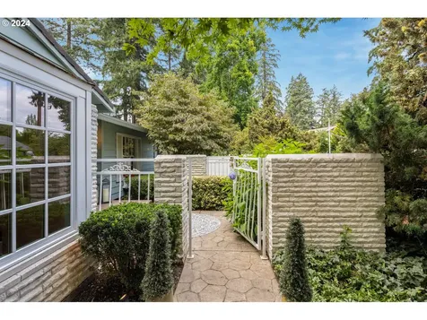 400 Monterey Way Vancouver WA 98661