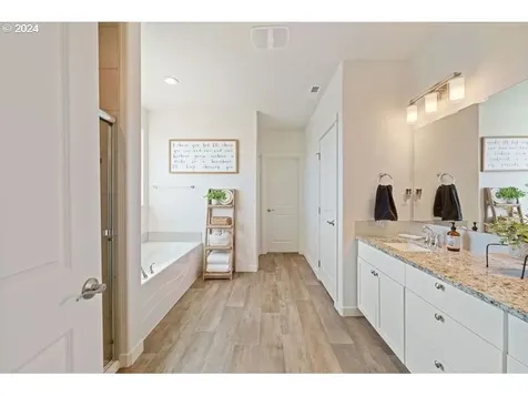 225 Stone Ridge Court Roseburg OR 97471