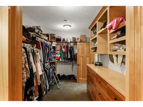 38591 SW Filbert Street Scio OR 97374