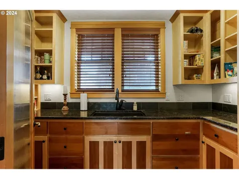 38591 SW Filbert Street Scio OR 97374