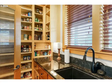 38591 SW Filbert Street Scio OR 97374