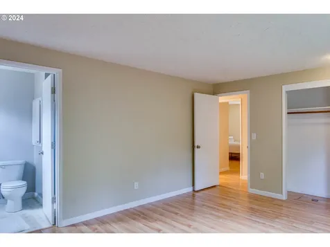 11322 Sw 51st Avenue Portland OR 97219