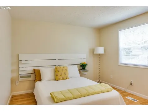11322 Sw 51st Avenue Portland OR 97219