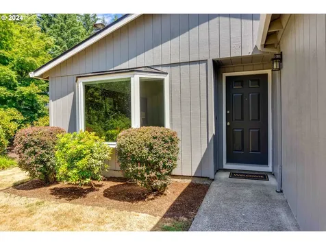 11322 Sw 51st Avenue Portland OR 97219