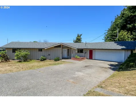 1086 Pacific Avenue Coos Bay OR 97420