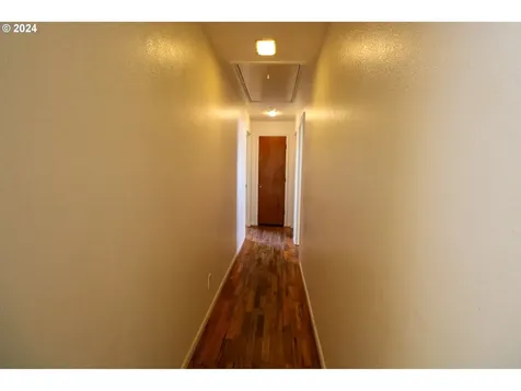 1086 Pacific Avenue Coos Bay OR 97420